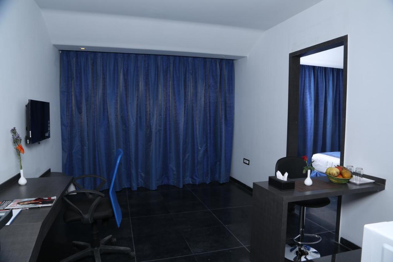Days Inn & Suites By Wyndham Bengaluru Whitefield Buitenkant foto