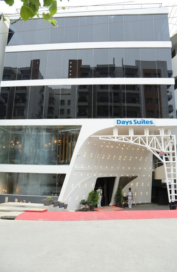Days Inn & Suites By Wyndham Bengaluru Whitefield Buitenkant foto