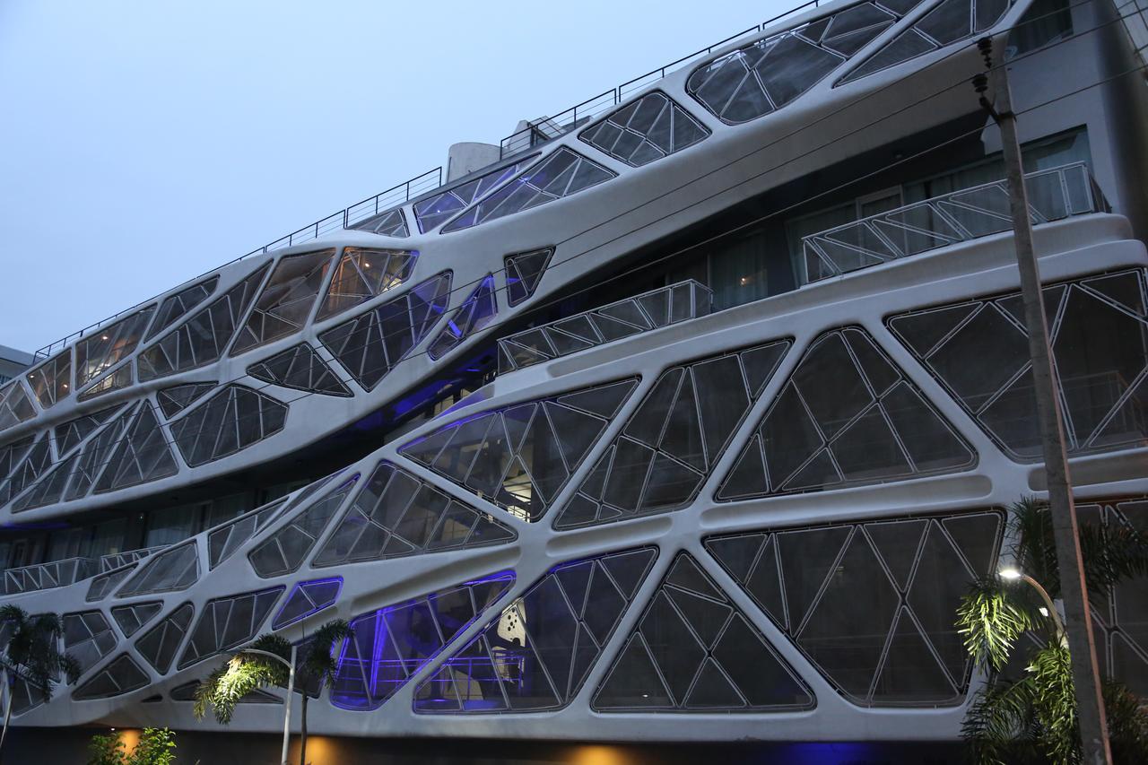 Days Inn & Suites By Wyndham Bengaluru Whitefield Buitenkant foto
